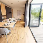 Апартаменты Tiny House Mit Sauna - Am Main